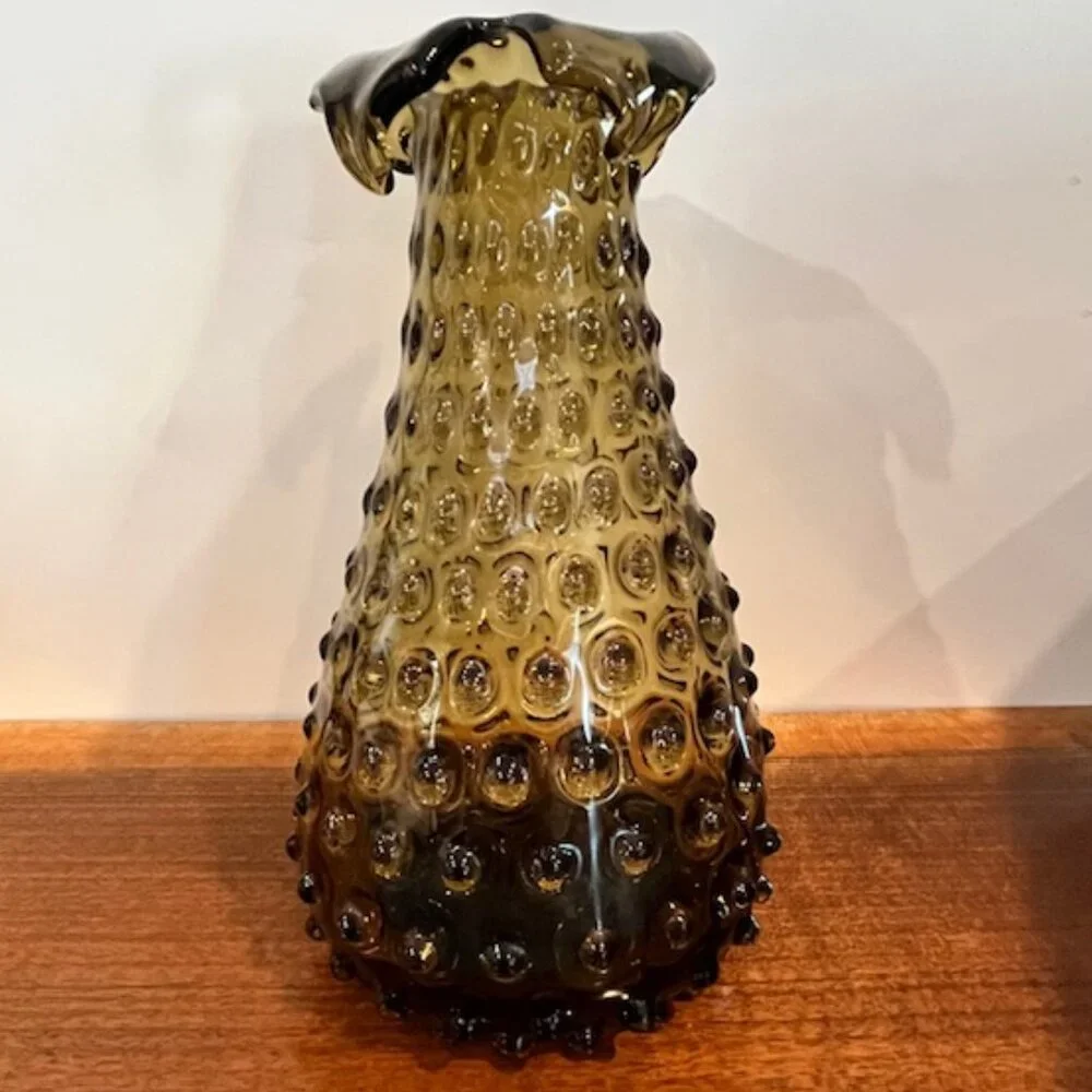 Empoli Smoke Glass Hobnail Split Folded Ruffle Vase 9